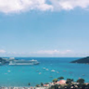 Meet your Posher, Kendra